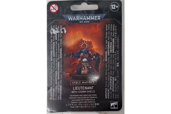 Space Marines Lieutenant With Storm Shield ---- Webstore Exclusive